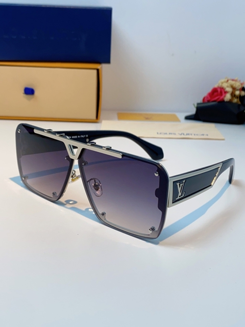 ルイヴィトンサングラス正面デザイン